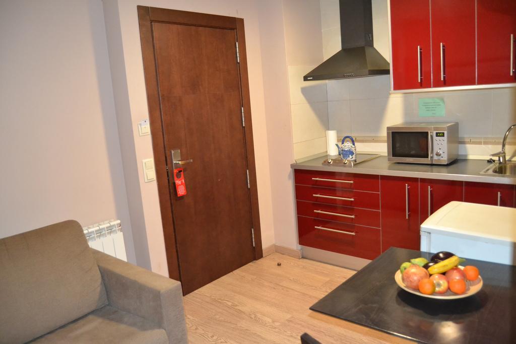 Hotel Apartamentos Don Juan I Alcalá de Henares Pokój zdjęcie