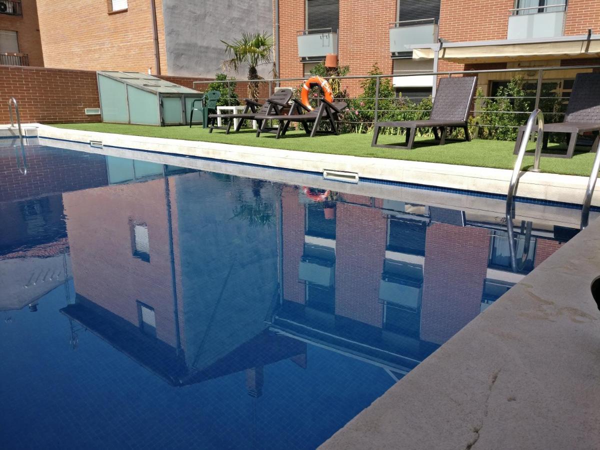 Hotel Apartamentos Don Juan I Alcalá de Henares Zewnętrze zdjęcie